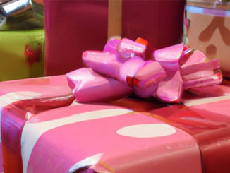 Kind bekommt zu viele Geschenke - was tun?